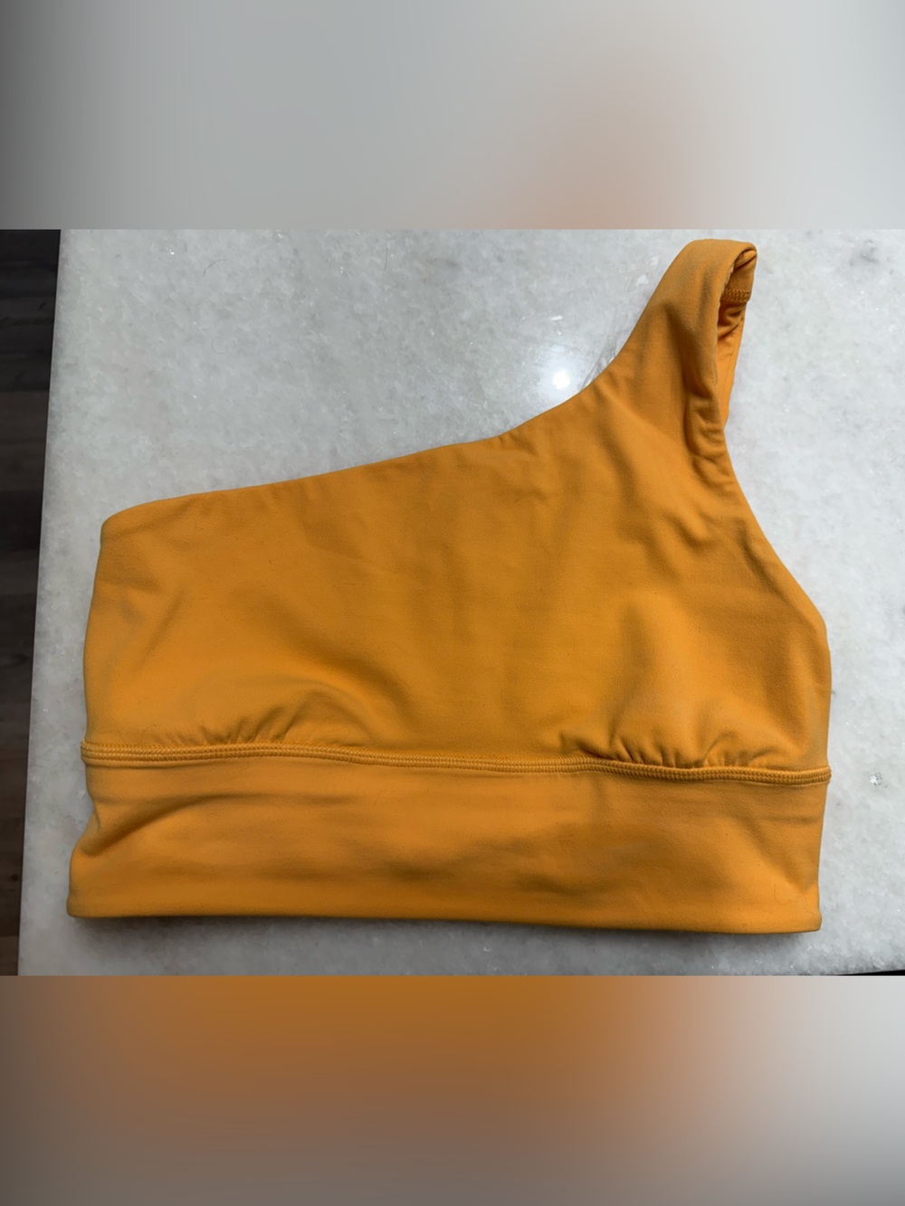 LULU LEMON One-Shoulder Women's Sports Bra Top in Melon Orange (6)